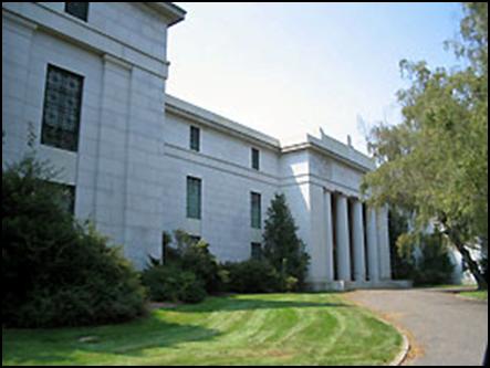 Fairmount_Mausoleum.jpg
