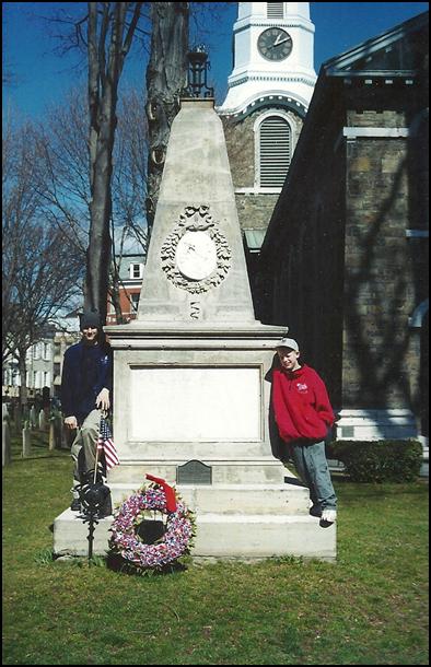 Clinton_grave.jpg
